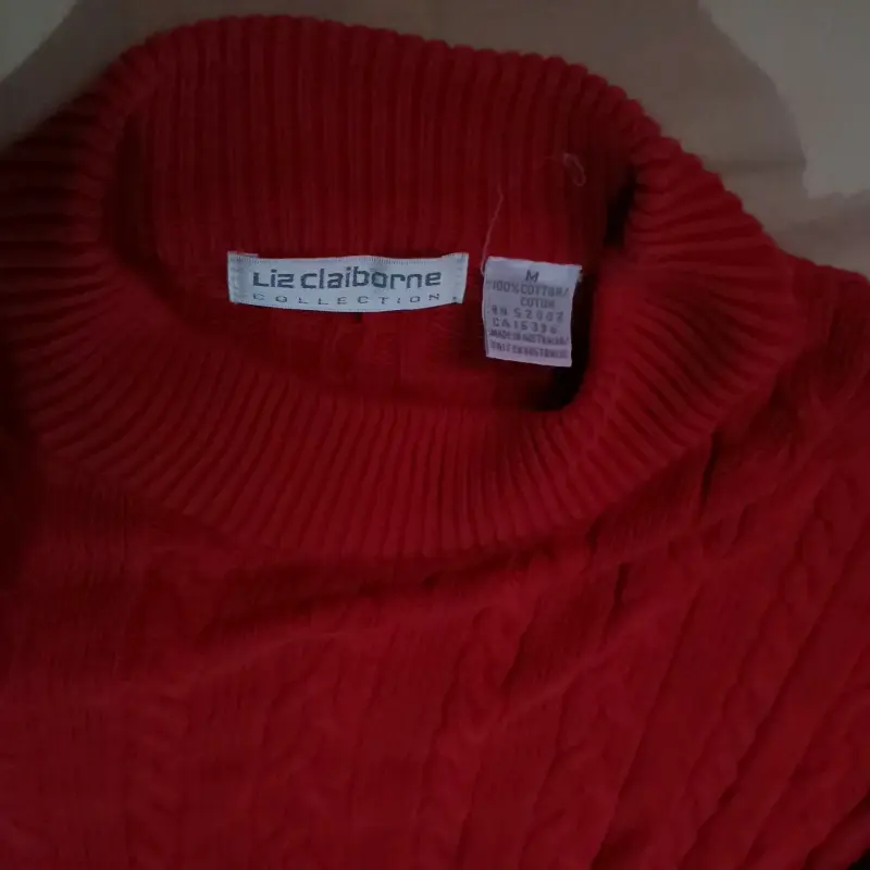 Suéter rojo de lana para mujer - 2