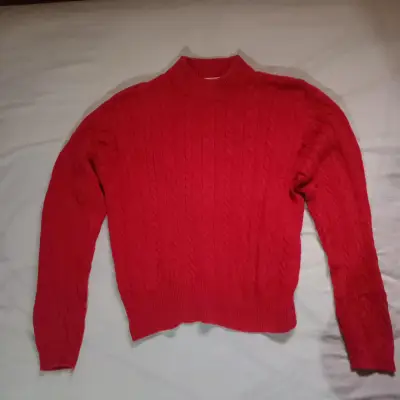 Suéter rojo de lana para mujer - miniatura 3