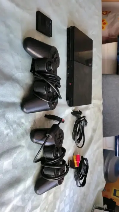 Se vende Playstation 2 - miniatura 5