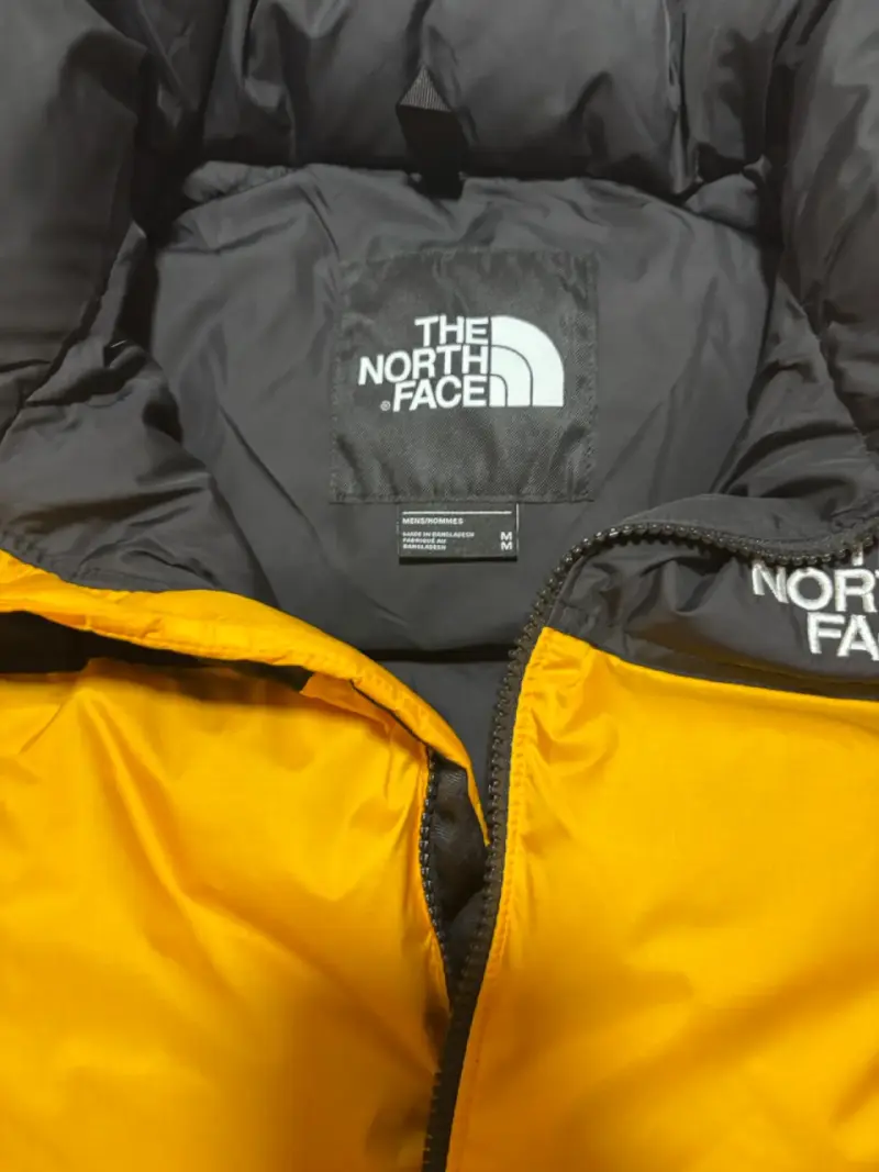 Chaqueta The North Face amarilla y negra - 3
