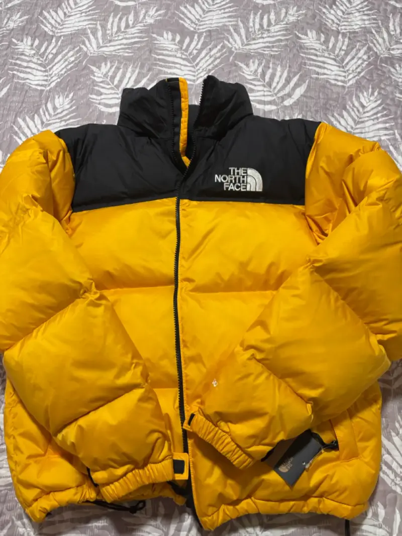 Chaqueta The North Face amarilla y negra - 4
