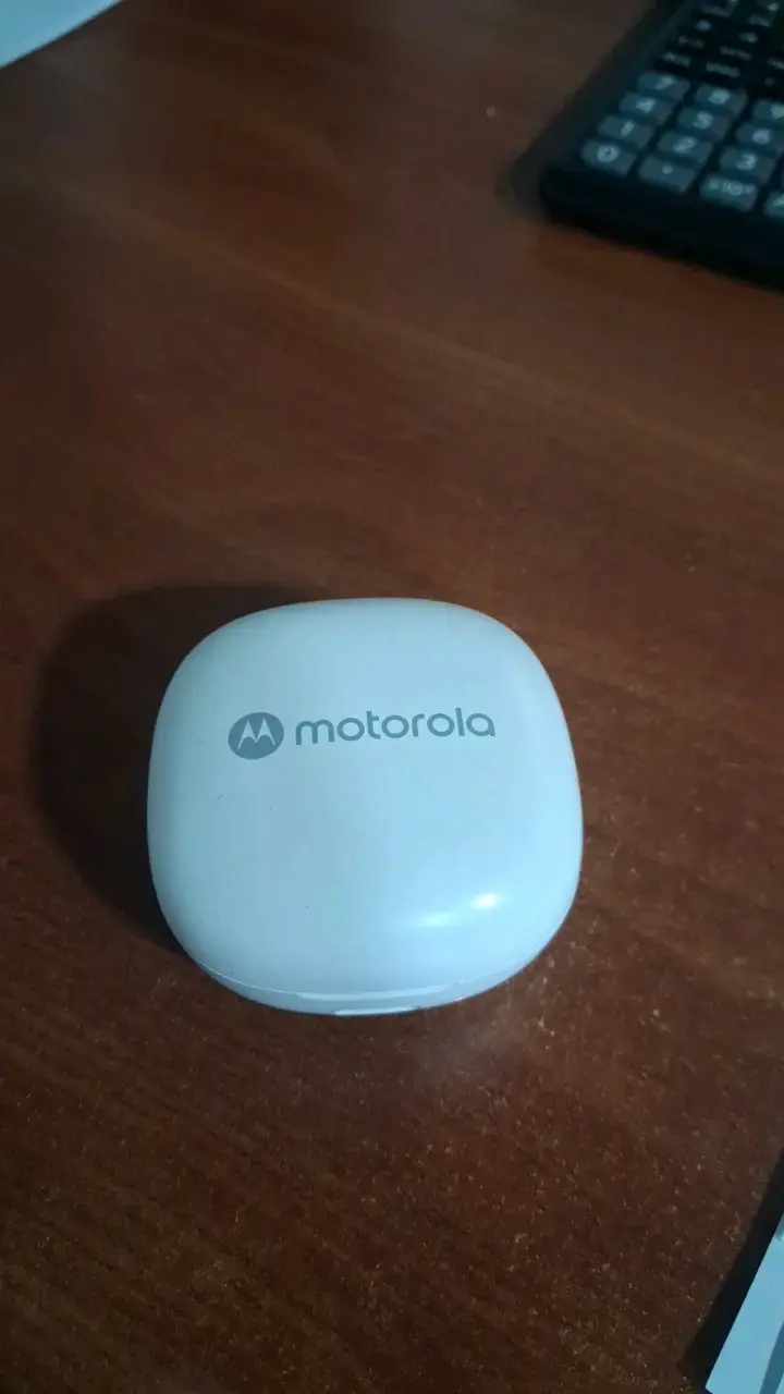 Audífonos inalámbricos Motorola blancos - 2