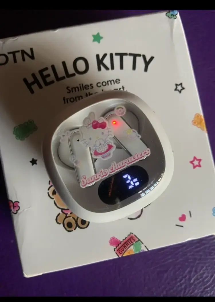 Audífonos inalámbricos Hello Kitty edición especial - 2
