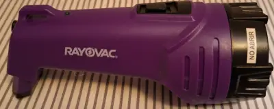 Linterna Rayovac morada portátil - miniatura 3