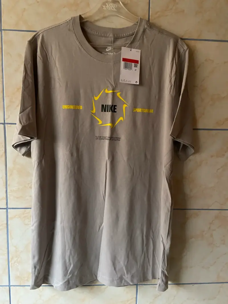 Polera Nike nueva con etiqueta talla L - 2