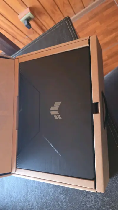 Laptop ASUS TUF Gaming A15 Ryzen 7 - miniatura 2