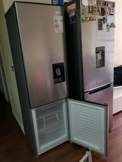 Frigidaire o Nevera seminuevo Libero conversable - miniatura 3
