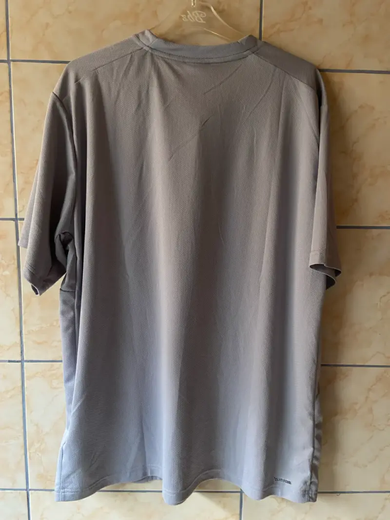 Polera Adidas gris nueva talla XL - 4