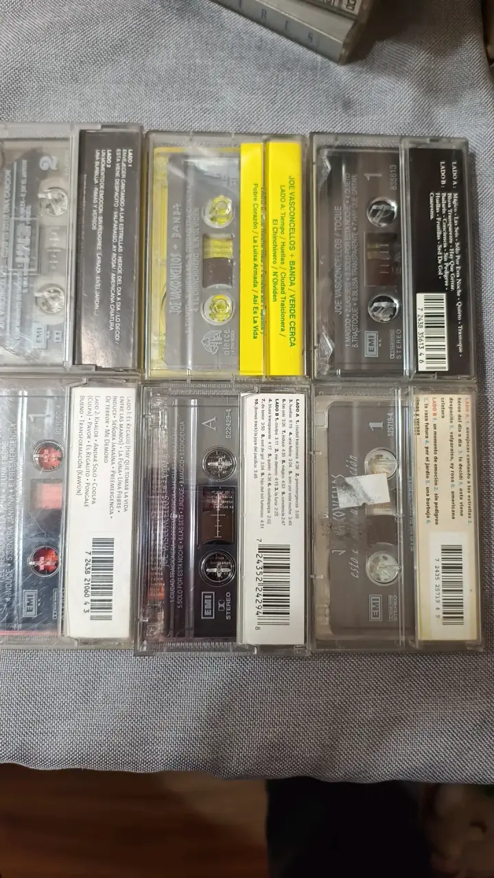 Colección de cassettes de Joe Vasconcellos - 2