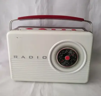 Caja tipo Lonchera en forma radio vintage - miniatura 5