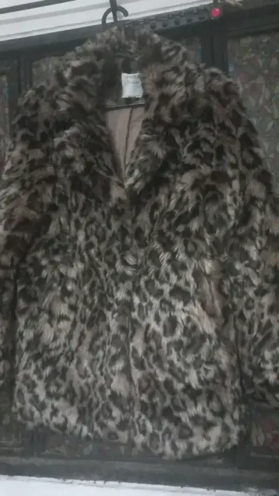 Abrigo de piel sintética estampado leopardo - miniatura 1
