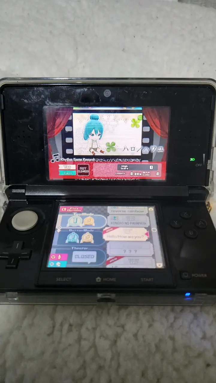 Nintendo 3DS old con juegos ds PES y FIFA - 2