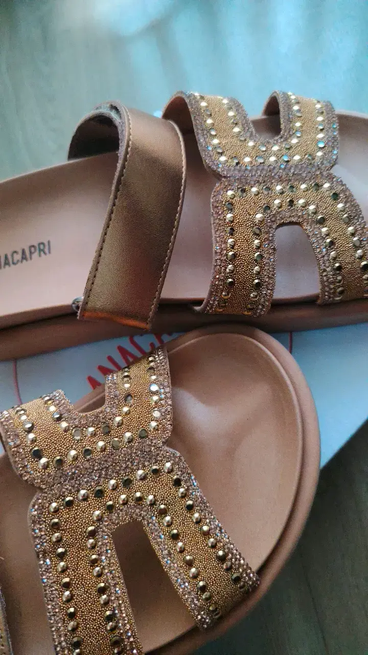 Sandalias Anacapri doradas con detalles brillantes - 3