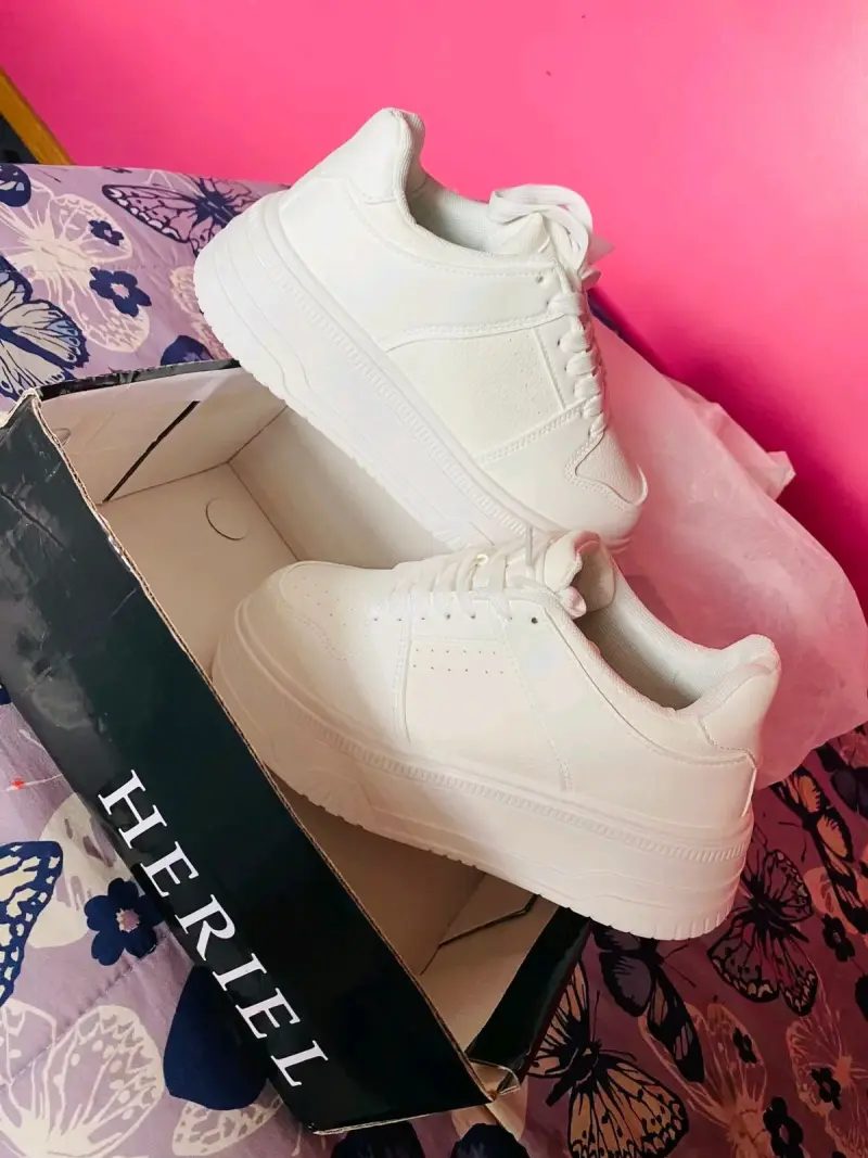 Zapatillas blancas Heriel de plataforma