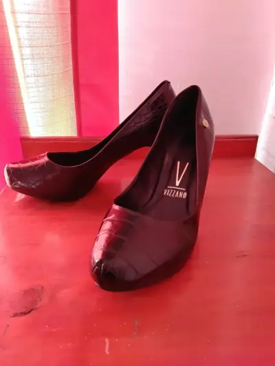 Zapatos de tacón Vizzano marrón elegante - miniatura 4