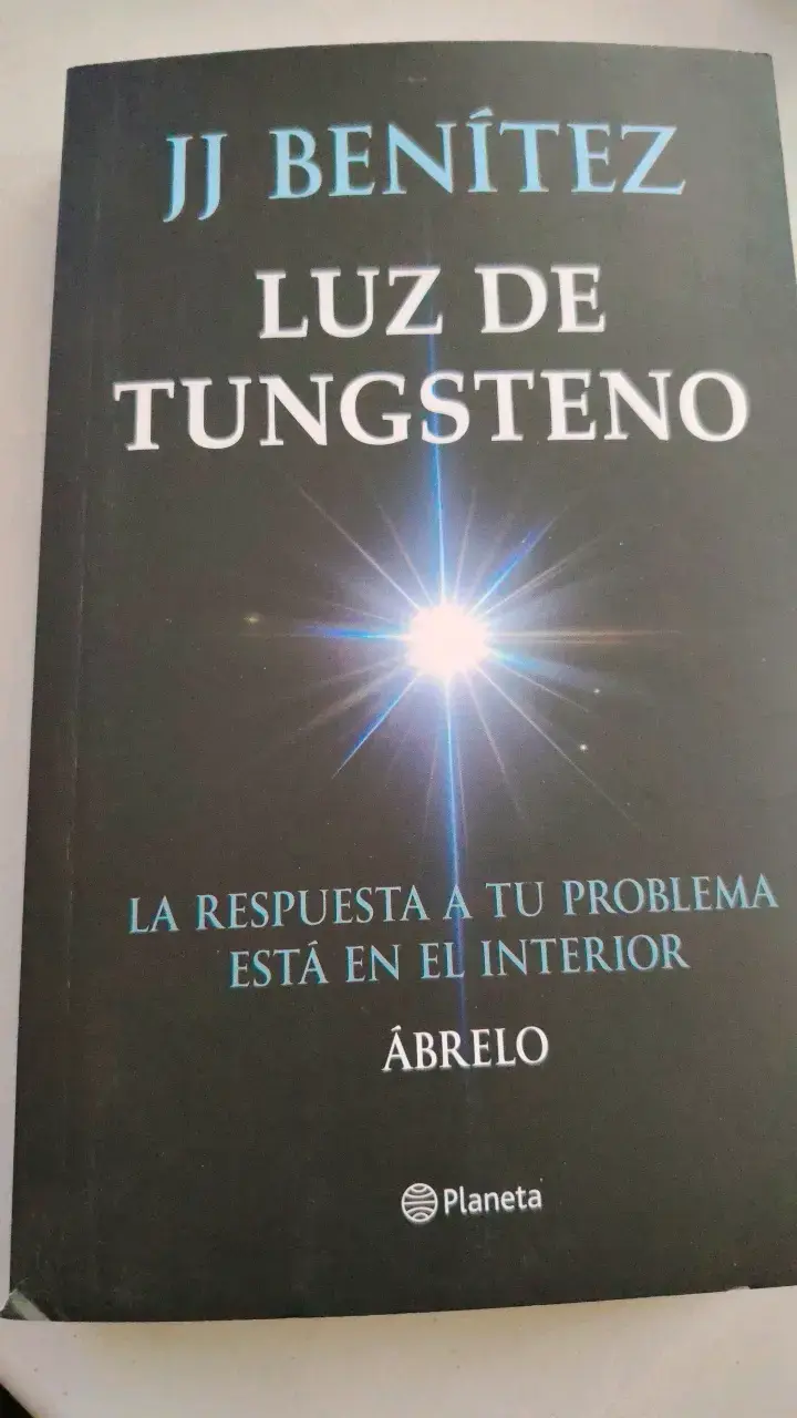Libro 'Luz de Tungsteno' de JJ Benítez - 1