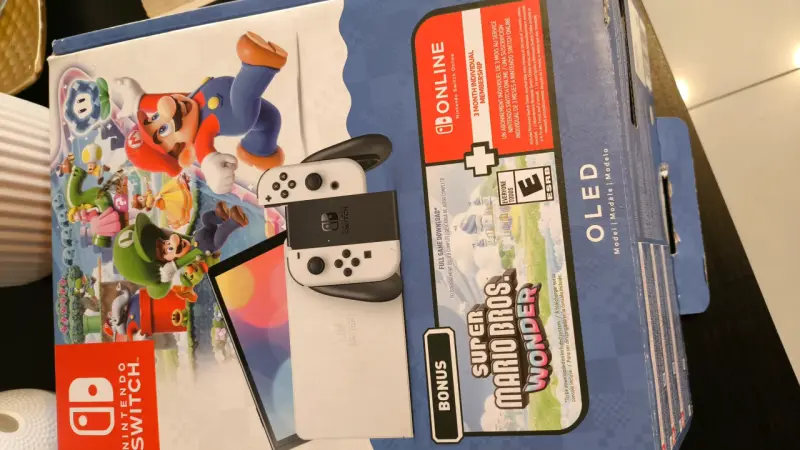 Consola Nintendo Switch con Joy-Con personalizados - 2