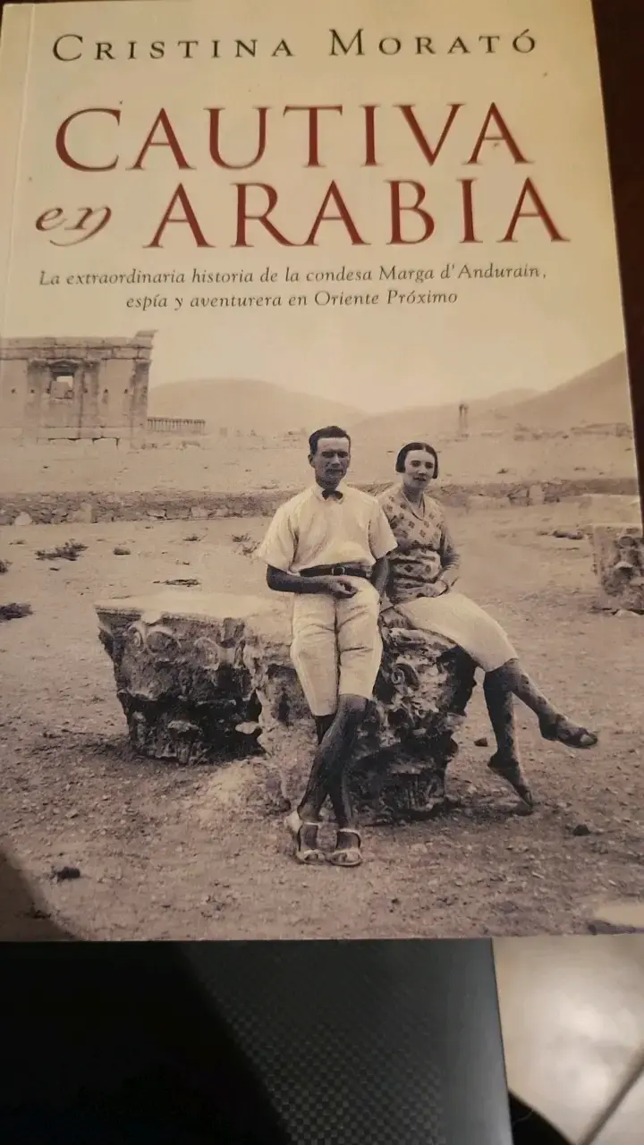 Libro 'Cautiva en Arabia' de Cristina Morató