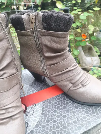 Botines Alquimia marrones con forro interior - miniatura 3