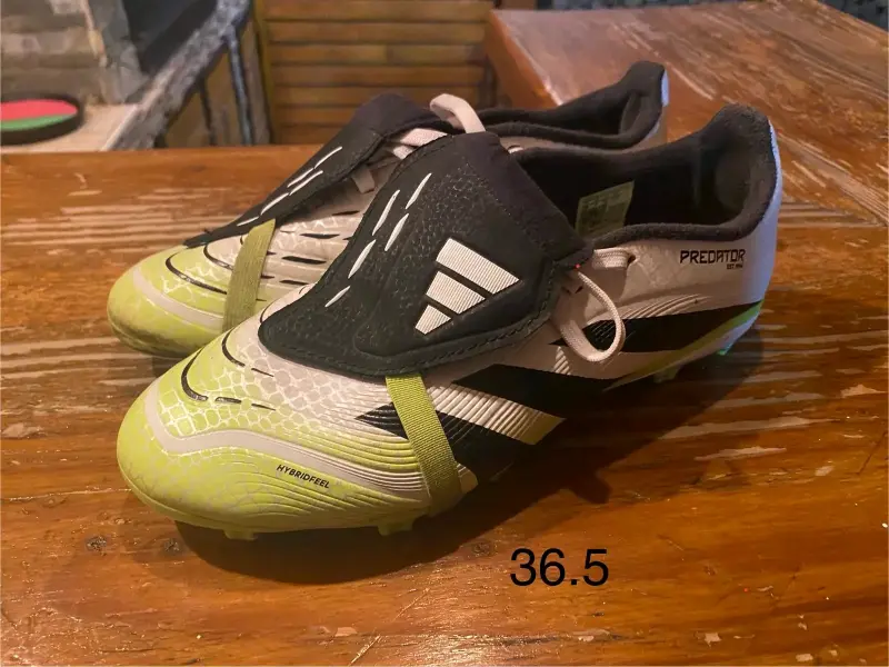 Zapatillas de fútbol Adidas Predator 36.5