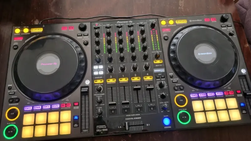Controlador DJ Pioneer DDJ-1000 profesional - 1