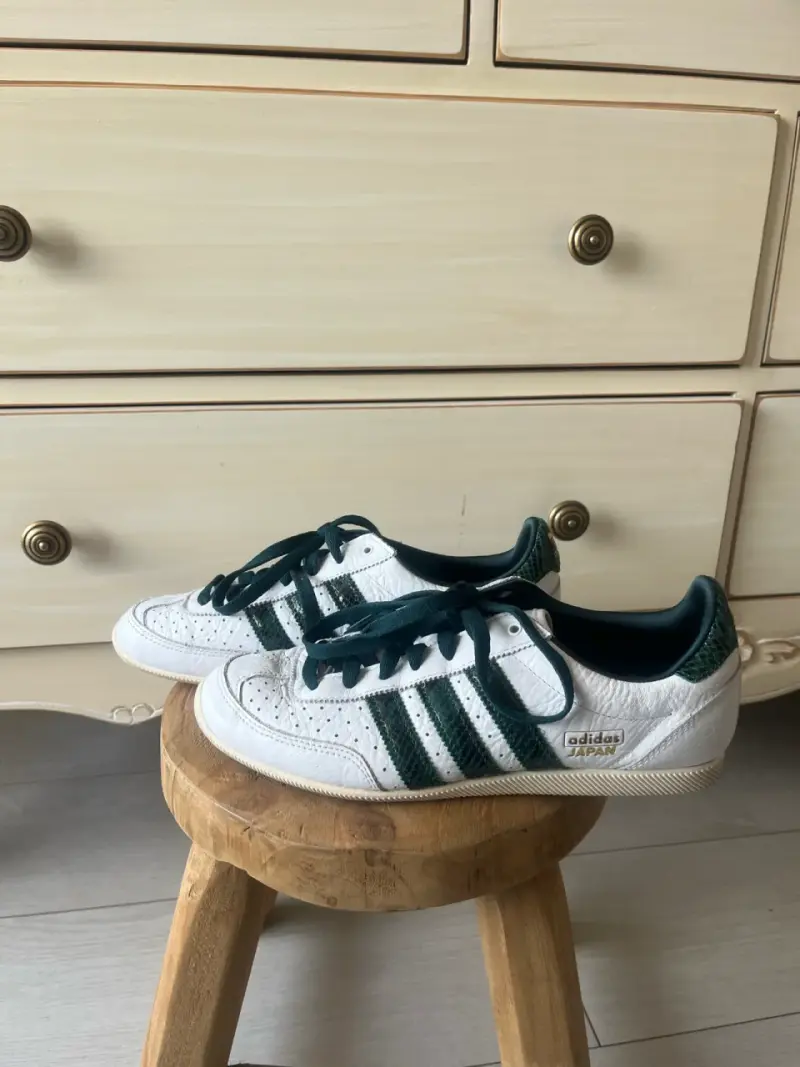 Zapatillas Adidas Japan blancas y verdes - 2