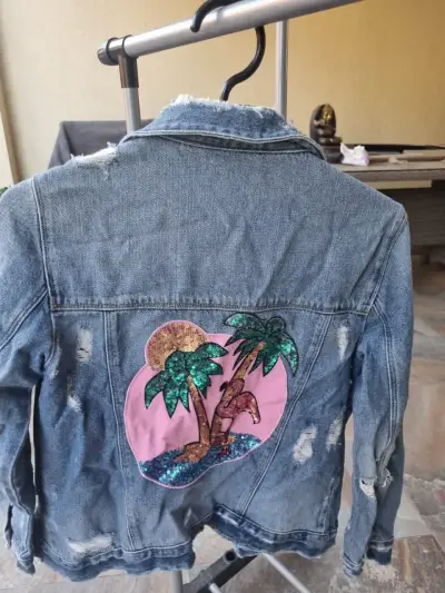 Chaqueta de mezclilla desgastada para mujer Zara - miniatura 2