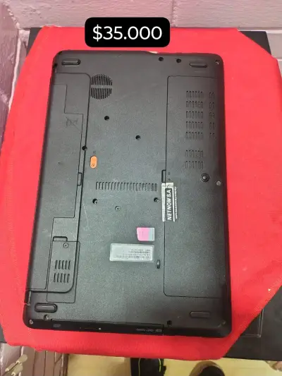 Notebook Gateway con Intel Core i3 - miniatura 3