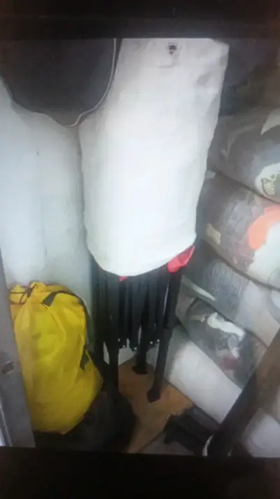 Lote de ropa usada en sacos - miniatura 3
