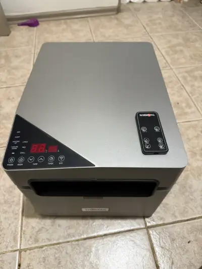 Calefactor eléctrico Thorben con control remoto - miniatura 1