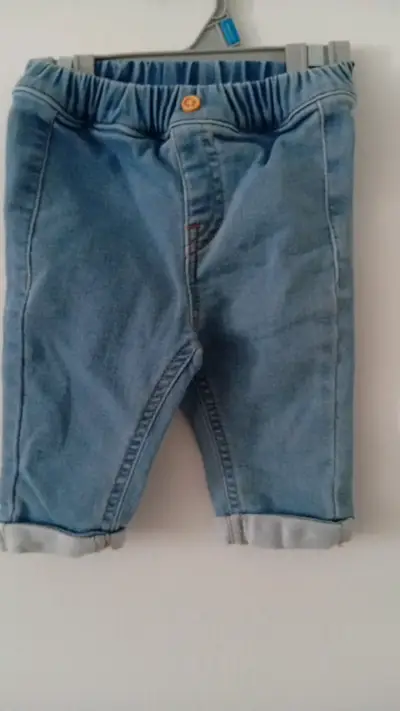 Jardinera, poleron y jeans bebe - miniatura 3