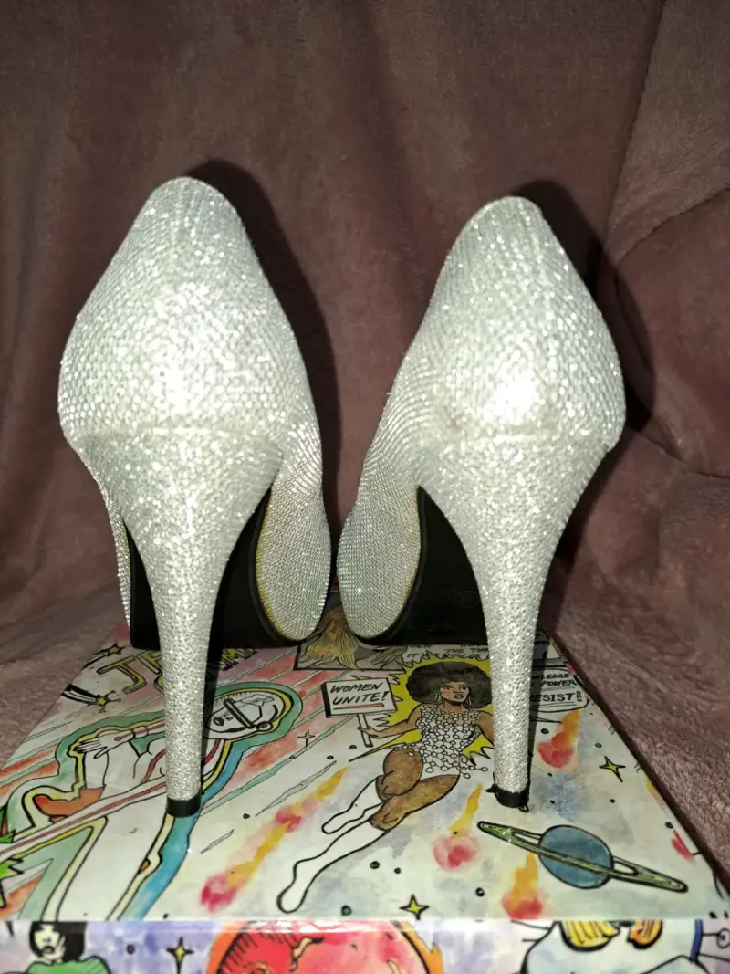 Tacones brillantes con punta abierta para fiesta - 3