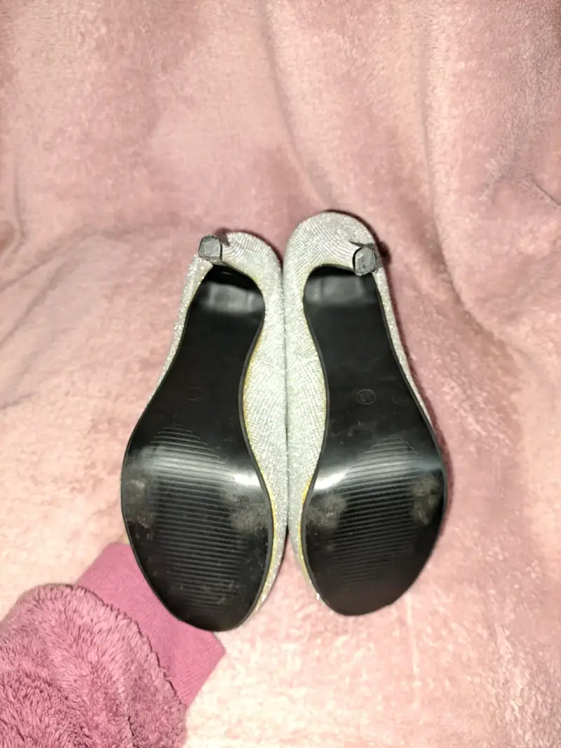 Tacones brillantes con punta abierta para fiesta - 9
