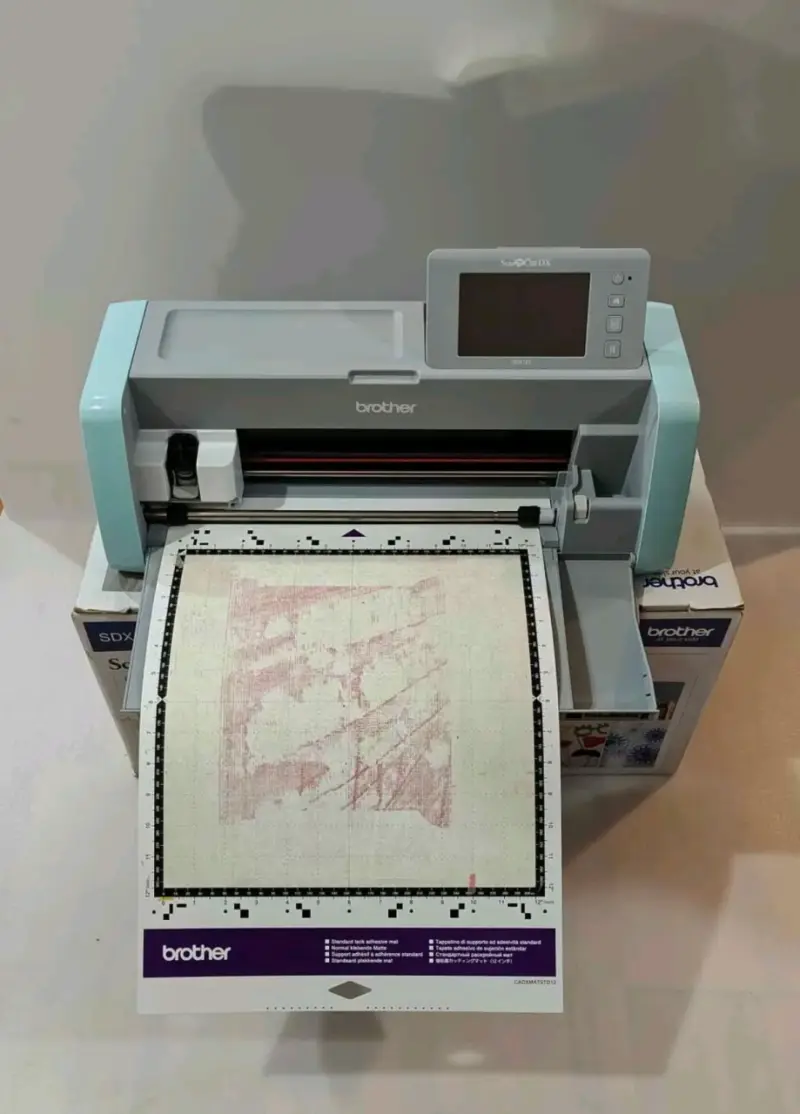Plotter de corte Brother SDX125 *CONVERSABLE* - 3