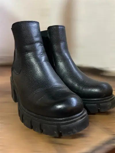 Botines negros de cuero bruno rossi - miniatura 1