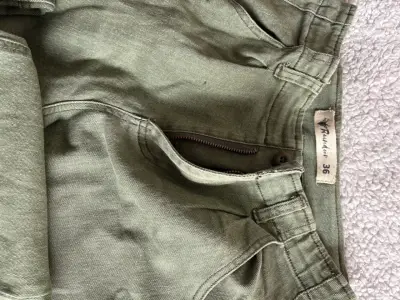 Pantalones verdes Raider talla 36 - miniatura 1