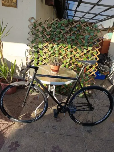 Bicicleta de pista P3 Cycles negra - miniatura 3