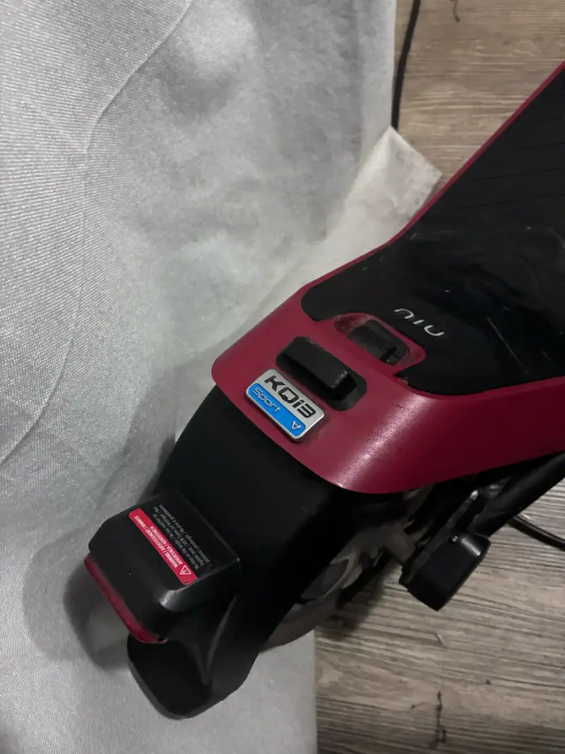 Scooter eléctrico NIU KQI3 Sport - 6
