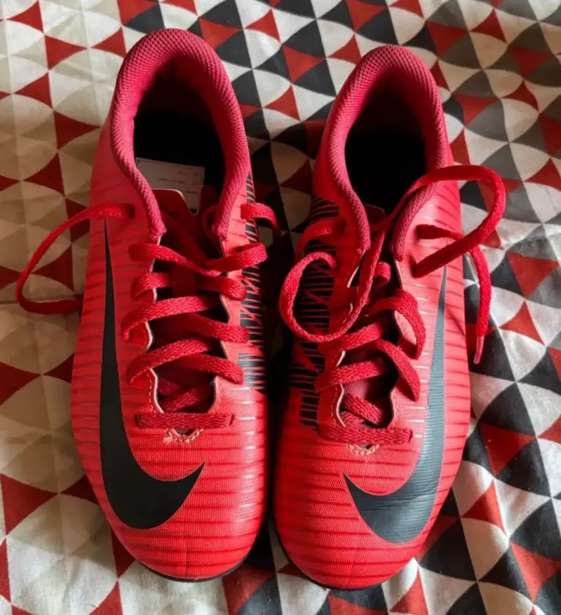 Zapatillas de fútbol Nike Mercurial rojas - 2