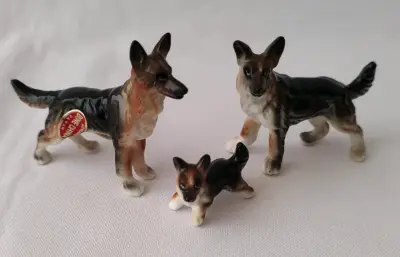 Figuras Miniaturas  de perros pastor  alemán - miniatura 5