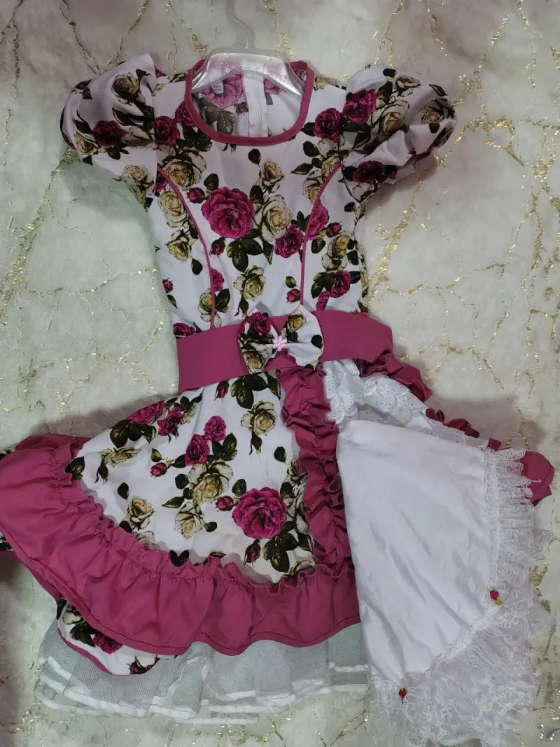 Vestido infantil de cueca floral con volantes - 1