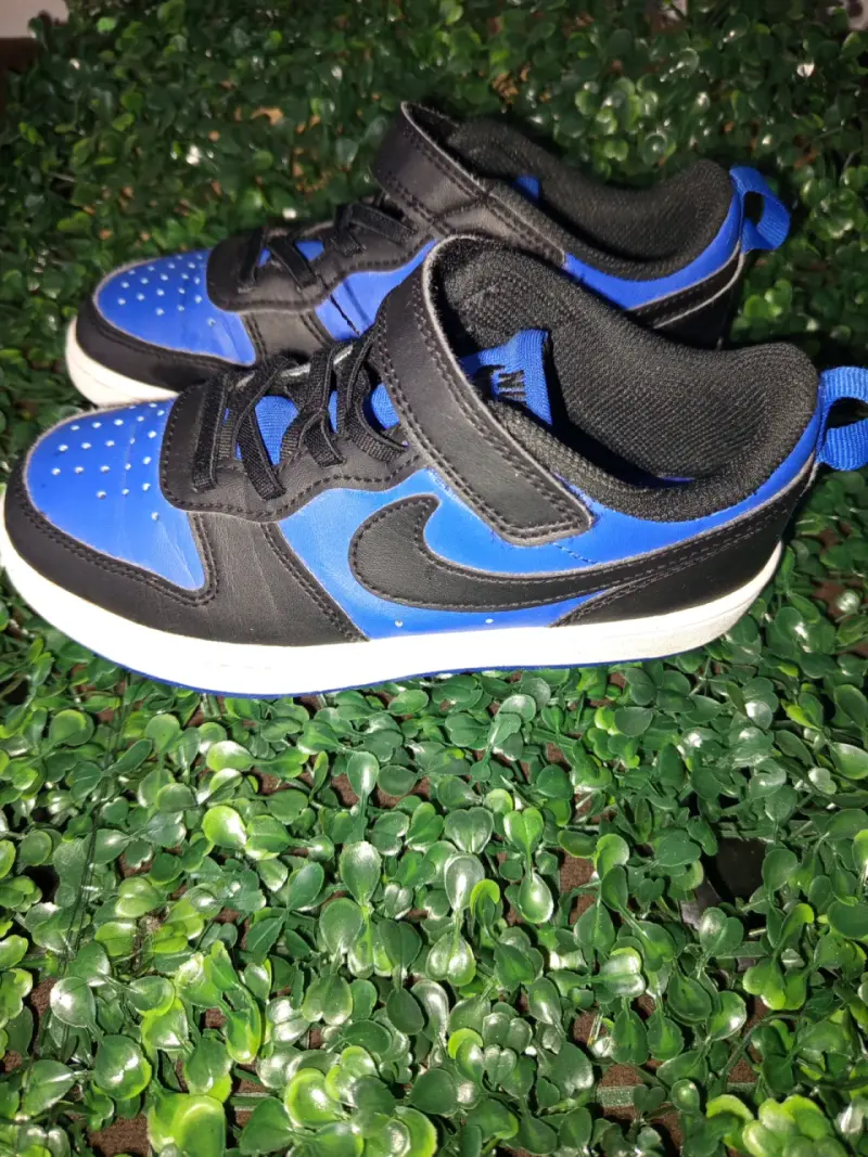 Zapatillas deportivas nike negras y azules - 1