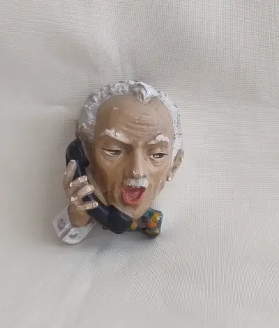 Abuelo  Hablando Por Teléfono Vintage Yeso - miniatura 3