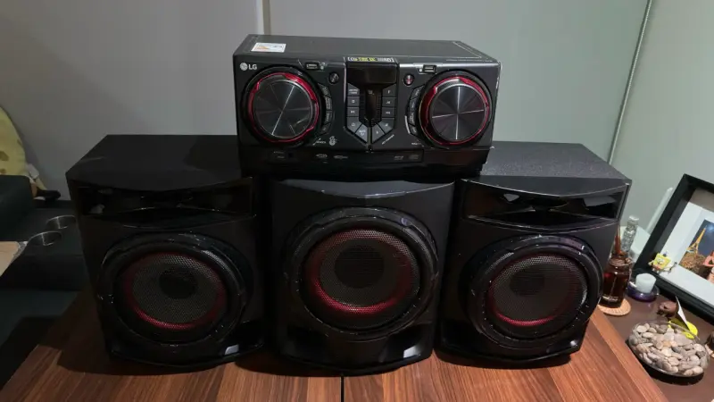 LG XBOOM CJ45 – Equipo de Sonido 720W - 2