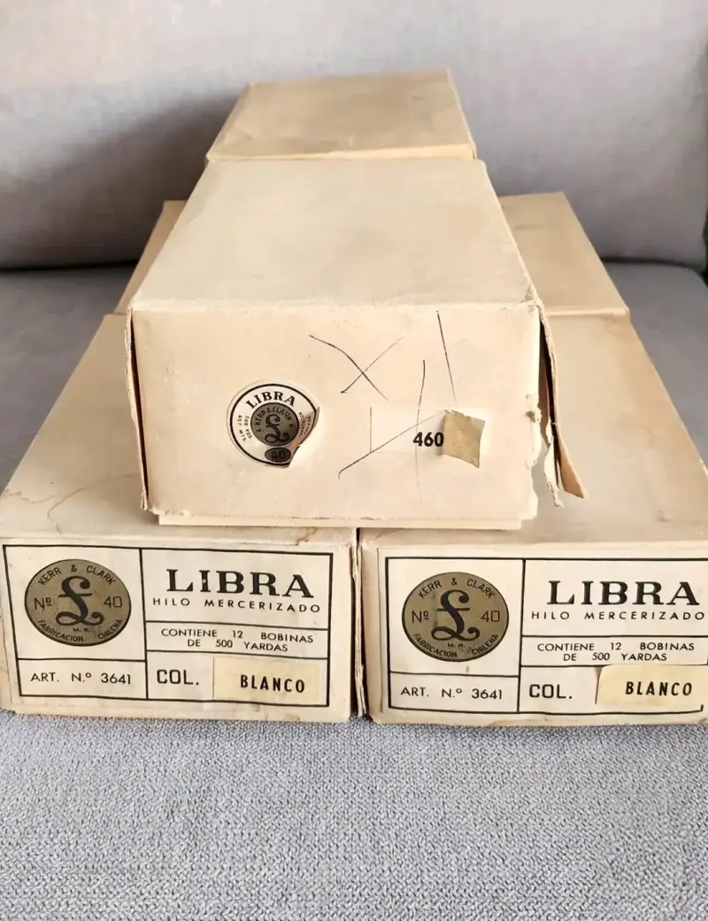 Caja 12 tubos hilo tradicional Libra - 5