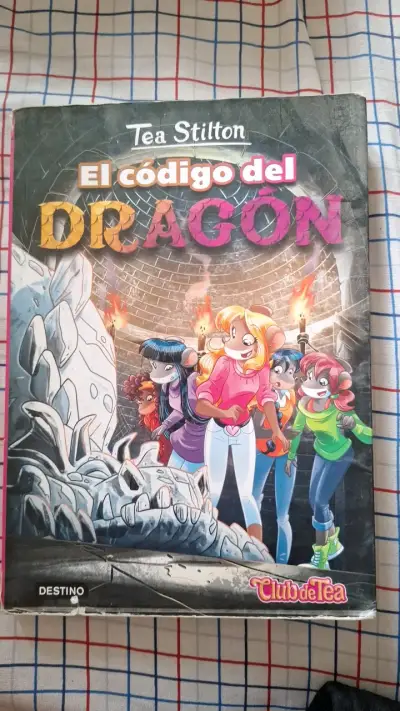 Libro 'El código del dragón' de Tea Stilton - miniatura 1