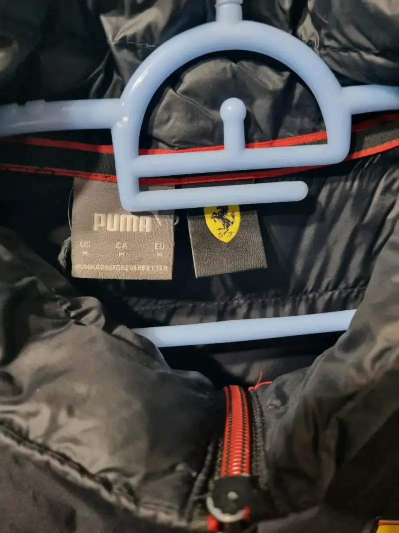 Chaqueta acolchada negra Ferrari - 2