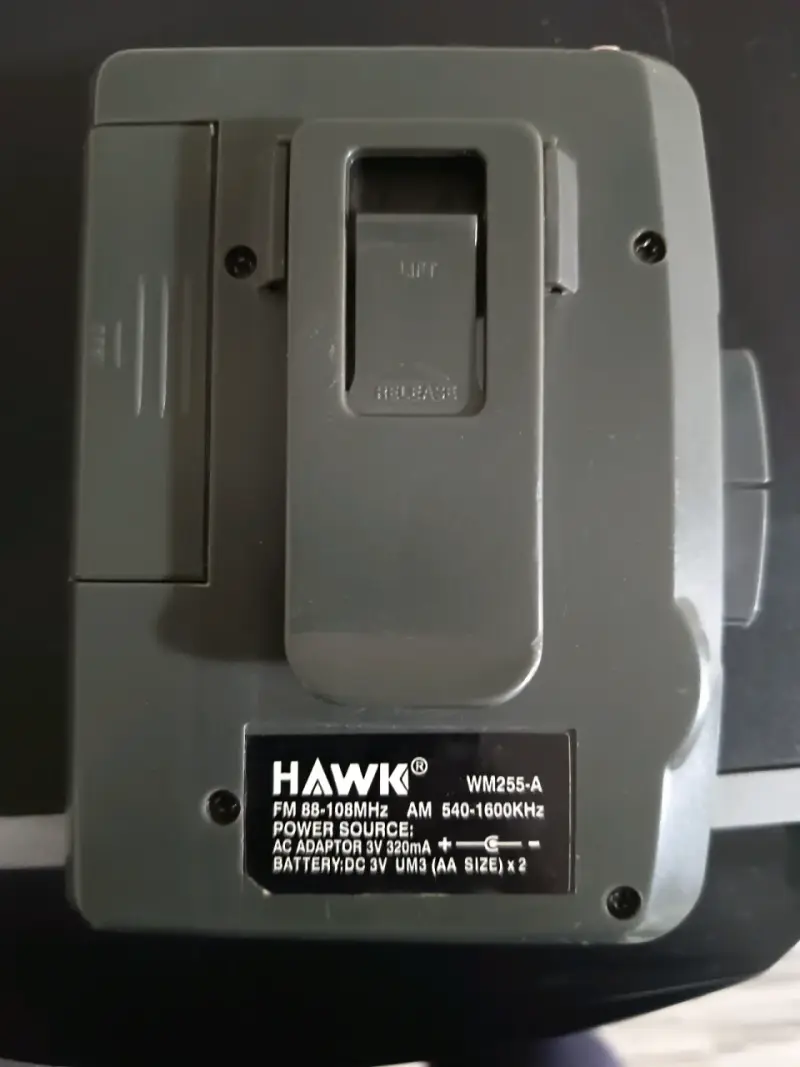 Walkman HAWK FM/AM reproductor de casetes - 2
