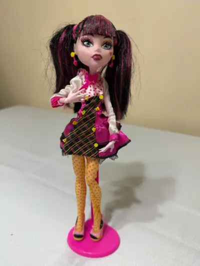 Muñeca Monster High Draculaura edición especial - miniatura 2