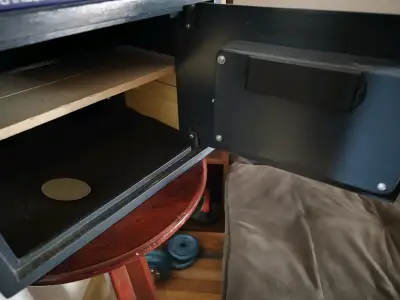 Caja fuerte electrónica Steelock Premium - miniatura 4